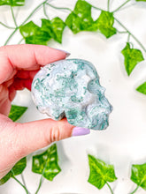 Load image into Gallery viewer, Moss Agate Skull
