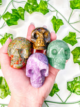 Load image into Gallery viewer, Crystal Skull (medium)