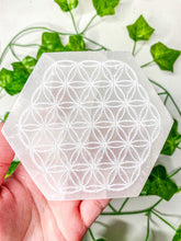 Load image into Gallery viewer, Satin Spar Selenite Hexagon Charging Plate