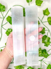 Load image into Gallery viewer, Satin Spar Selenite Rectangle Charging Plate