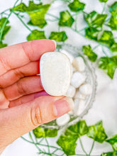 Load image into Gallery viewer, Scolecite Tumbled Stone