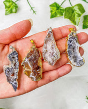 Load image into Gallery viewer, Agate Pendant