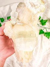 Load image into Gallery viewer, Green Apophyllite with Peach Stilbite Mineral Specimen #3