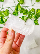 Load image into Gallery viewer, Satin Spar Selenite Dragon