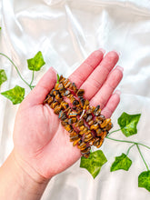 Load image into Gallery viewer, Tiger's Eye Chip Bracelet