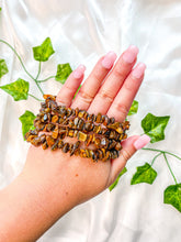 Load image into Gallery viewer, Tiger's Eye Chip Bracelet