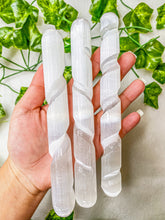 Load image into Gallery viewer, Satin Spar Selenite Spiral Wand