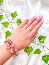 Load image into Gallery viewer, Strawberry Quartz Chip Bracelet