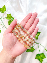 Load image into Gallery viewer, Golden Rutile Chip Bracelet