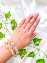 Load image into Gallery viewer, Golden Rutile Chip Bracelet