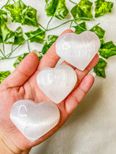 Load image into Gallery viewer, Satin Spar Selenite Heart