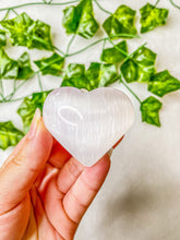 Load image into Gallery viewer, Satin Spar Selenite Heart