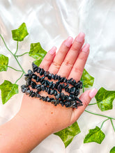 Load image into Gallery viewer, Black Obsidian Chip Bracelet