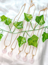 Load image into Gallery viewer, Rose Quartz Donut Pendant Necklace