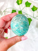 Load image into Gallery viewer, Amazonite Palmstone