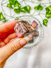 Load image into Gallery viewer, Rhodonite Cube