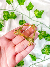 Load image into Gallery viewer, Butterfly Sphere Stand