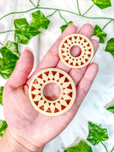 Load image into Gallery viewer, Flat Wooden Sphere Stand