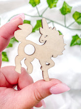 Load image into Gallery viewer, Wooden Unicorn Sphere Stand