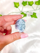 Load image into Gallery viewer, White Dendritic Opal Tumbled Stones