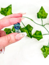 Load image into Gallery viewer, Mini Fluorite Baby Groot