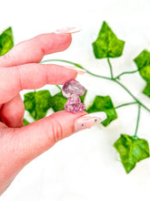 Load image into Gallery viewer, Mini Fluorite Snoopy Dog