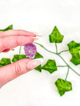 Load image into Gallery viewer, Mini Fluorite Millennium Falcon (Star Wars)