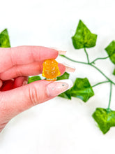 Load image into Gallery viewer, Mini Fluorite Minon