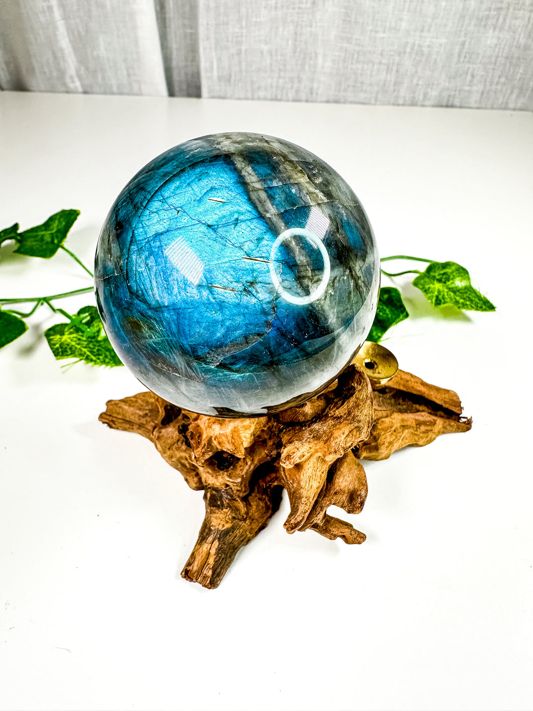 Labradorite Sphere (52X)