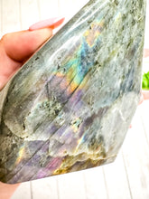 Load image into Gallery viewer, Labradorite Freeform (65B)
