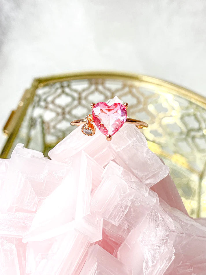 Wonderlust Heart Ring | Fine Jewelry