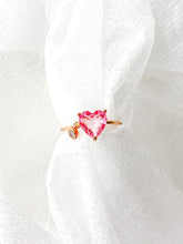 Load image into Gallery viewer, Wonderlust Heart Ring | Fine Jewelry
