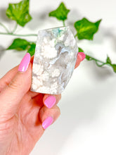 Load image into Gallery viewer, Flower Agate Freeform (16C)
