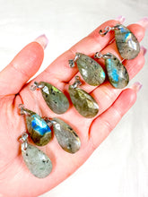 Load image into Gallery viewer, Faceted Labradorite Pendent
