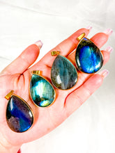 Load image into Gallery viewer, Labradorite Gold Pendent (PICK YOUR OWN)
