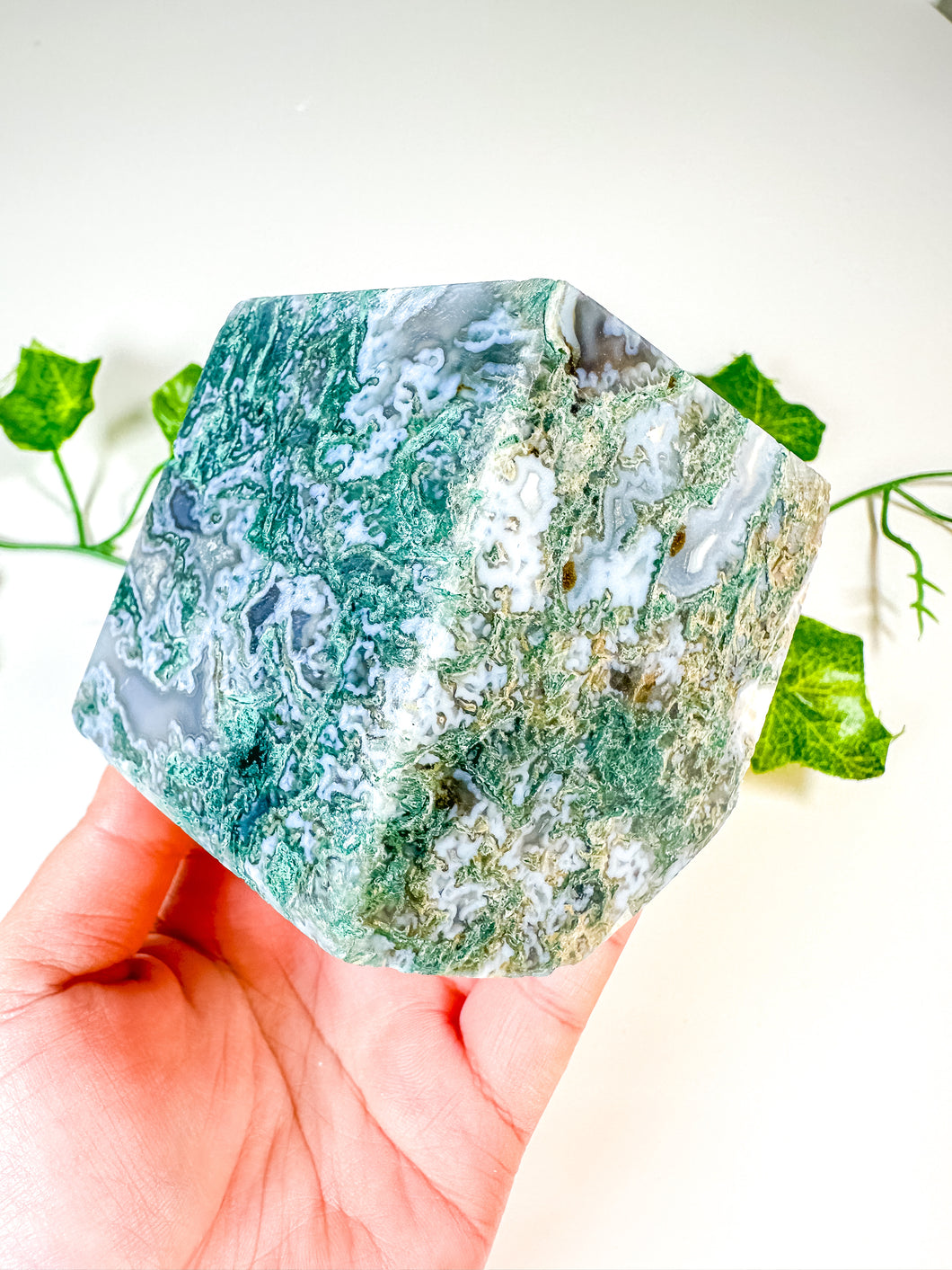 Moss Agate Standing Cube (52D)