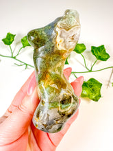 Load image into Gallery viewer, Moss Agate Goddess Body (58K)
