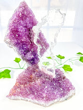 Load image into Gallery viewer, Amethyst &amp; Gypsum Statement Flower (255F)
