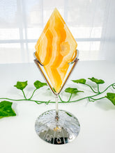 Load image into Gallery viewer, Orange Calcite Diamond on Stand (40A)
