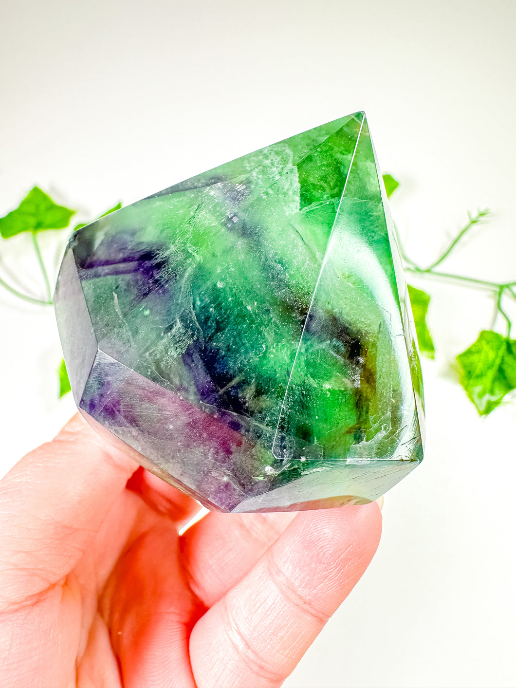 Green Emerald Fluorite Gem Cut Diamond (48i)