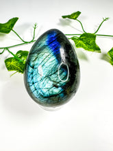 Load image into Gallery viewer, Labradorite Egg (30K)
