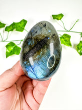 Load image into Gallery viewer, Labradorite Egg (26A)
