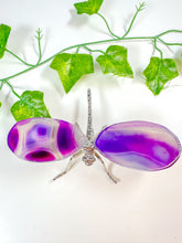 Load image into Gallery viewer, Dyed Agate Dragonfly (25D)
