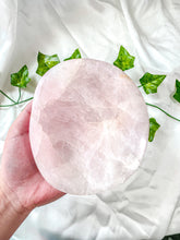 Load image into Gallery viewer, Rose Quartz Bowl #6
