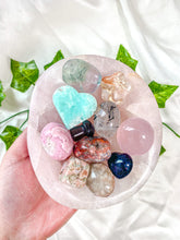 Load image into Gallery viewer, Rose Quartz Bowl #6
