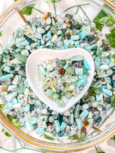 Load image into Gallery viewer, Nature Crystal Confetti
