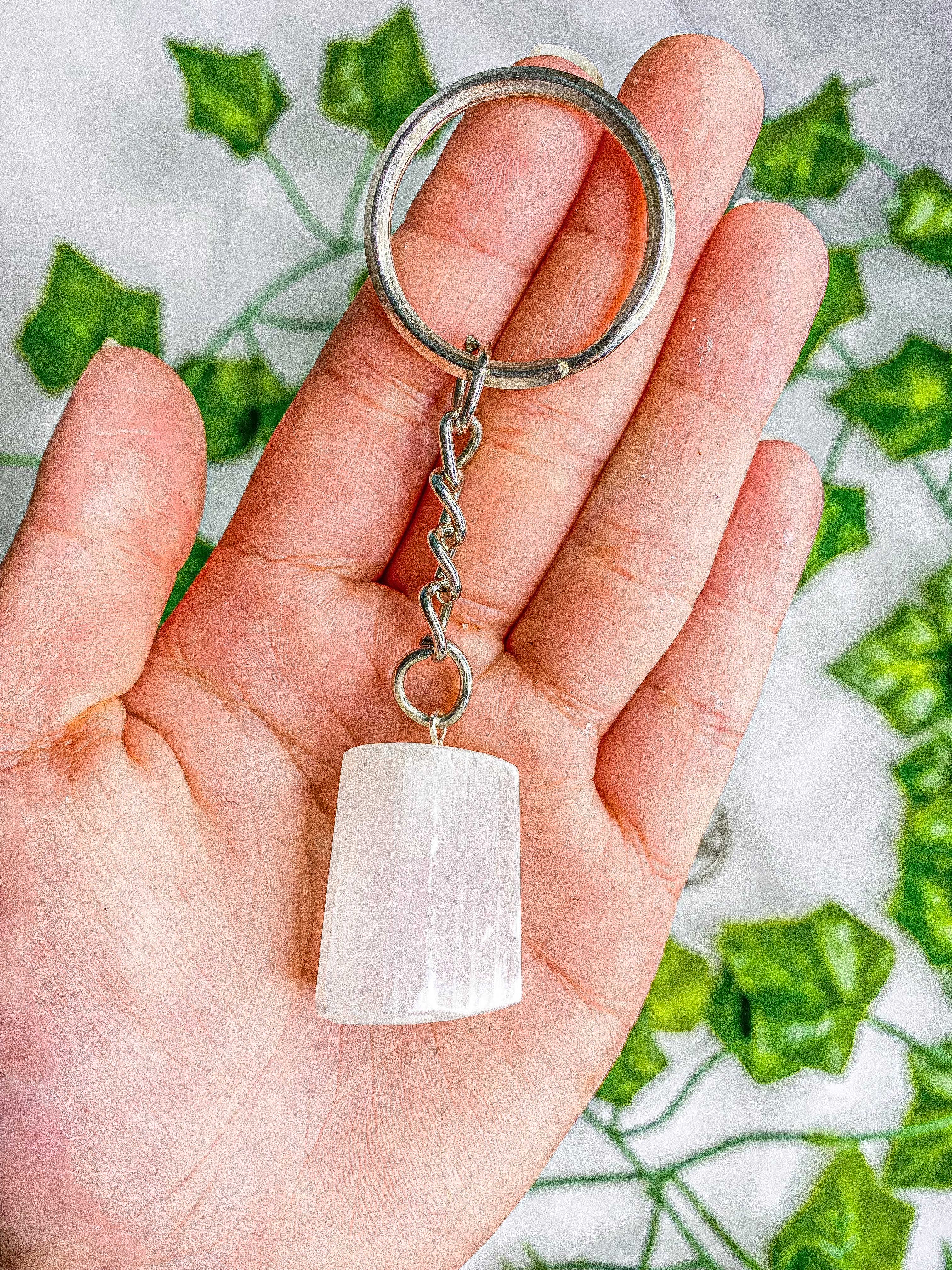 Satin Spar Selenite Keychain – koraandky