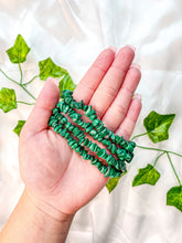 Load image into Gallery viewer, Malachite Chip Bracelet
