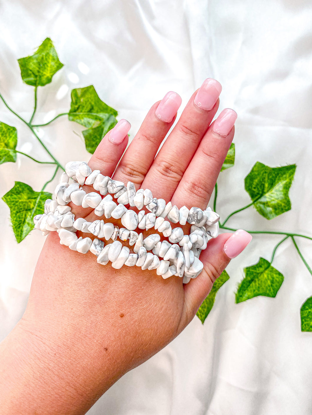 Howlite Chip Bracelet