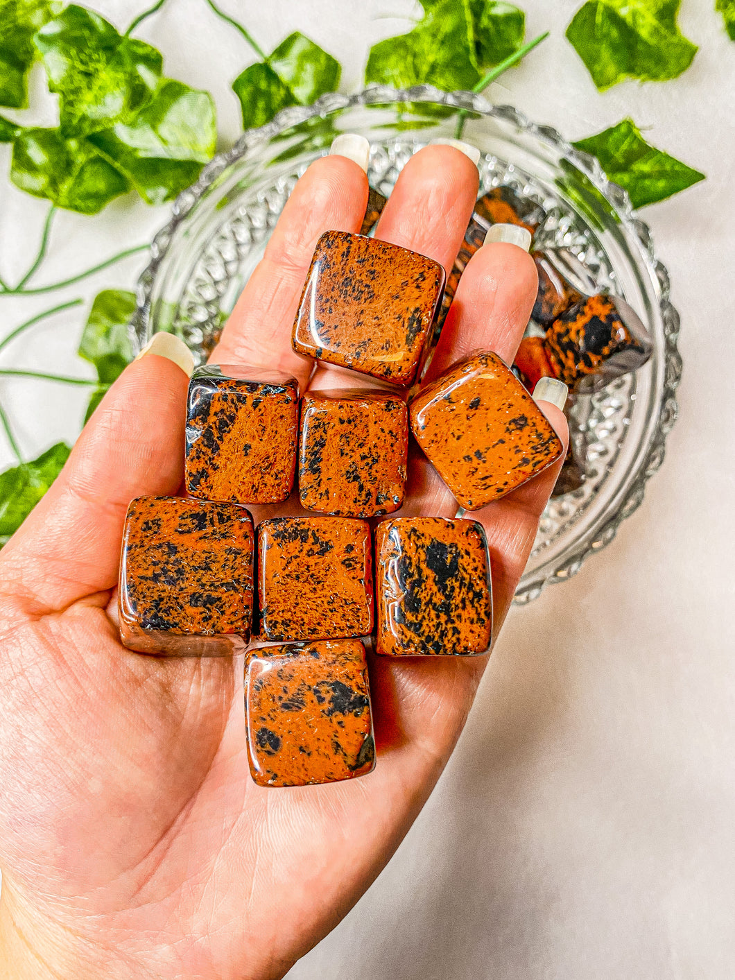 Mahogany Red Obsidian Cube